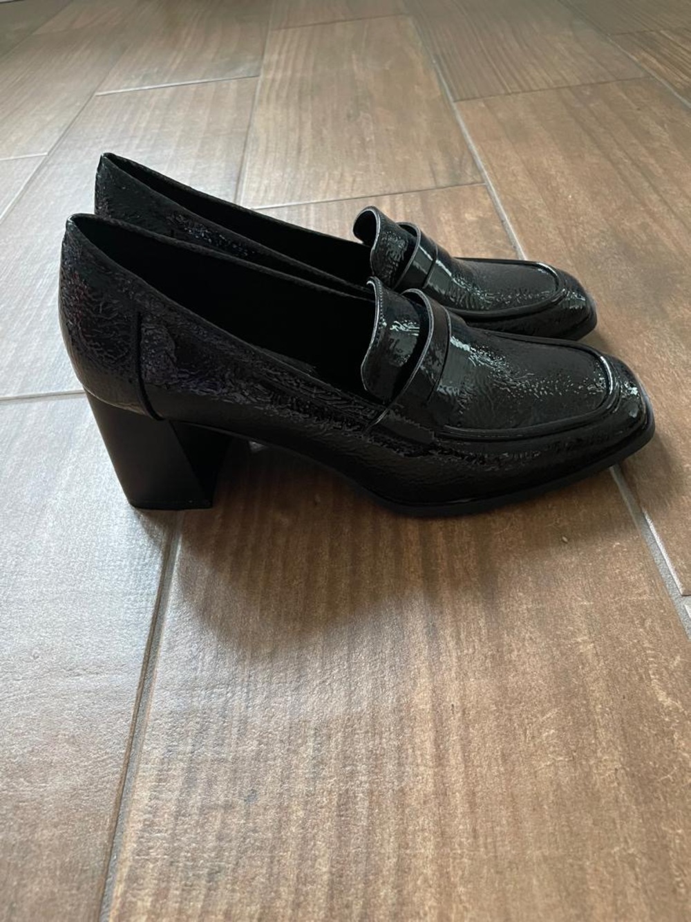 Journee Collection Malleah Black Patent Block Heel Loafers